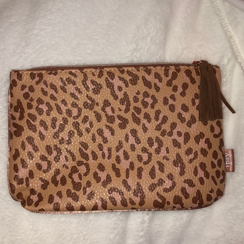Makeup bag